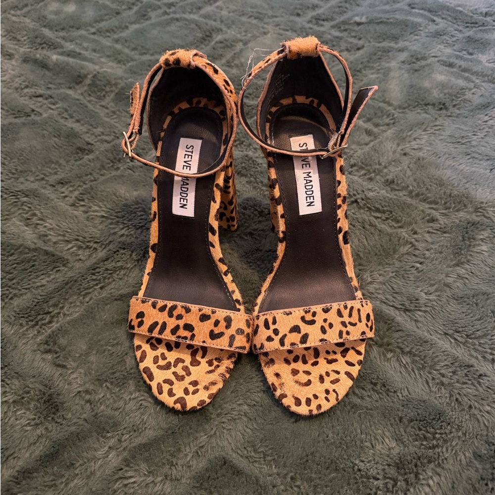 Steve Madden calf hair leopard print heels
